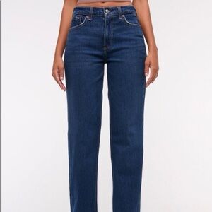 Abercrombie baggy low rise jeans (short)